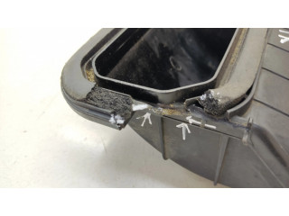 Деталь (детали) канала забора воздуха