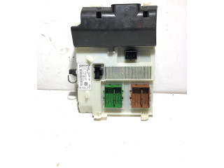 Блок предохранителей 31327996AA, BG9T14C256GA Volvo S60