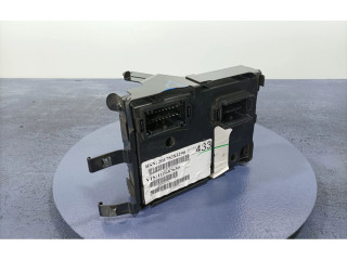 Блок предохранителей  68262535AJ   Jeep Compass    