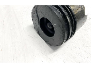 Píst Alfa Romeo 156