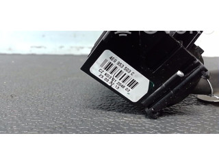 Ручка стеклоочистителей 4E0953503G4PK Audi A6 S6 C6 4F