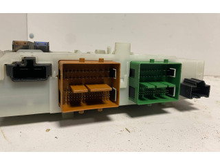 Блок предохранителей 30765624AE, 7G9T14C256FA   Volvo V70    