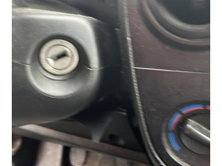 Моторчик заднего дворника     Citroen Nemo