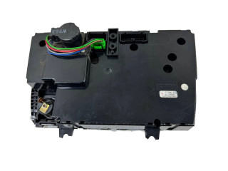 Блок управления климат-контролем    Volvo S80