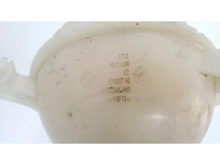 Расширительный бачок охлаждающей жидкости    