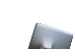 Дисплей Tesla Model Y