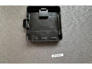 Pojistková skříňka MR142343 Mitsubishi Pajero 1995