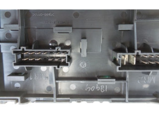 Блок предохранителей  A2469060093, A2469060093   Mercedes-Benz A W176    