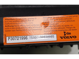 Подушка безопасности водителя 30721996   Volvo V70