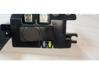 Блок предохранителей BKCA200751 KIA Sorento