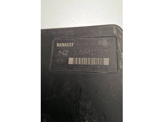 Блок предохранителей 8200481866, 8711010387 Dacia Sandero