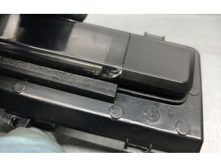 Дисплей    3V0919201, 905027321571   Skoda Superb B8 (3V)