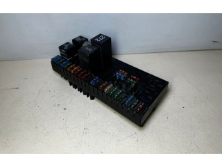 Pojistková skříňka 443941822B, 443941822 Audi 80 90 S2 B4 1993