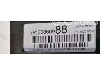 Блок предохранителей 20860988   Cadillac CTS    