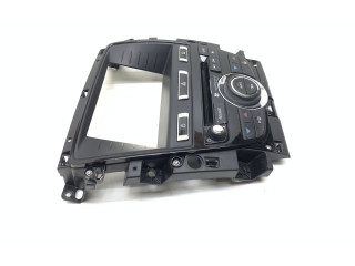 Блок управления климат-контролем BW8318C858BA   Jaguar XK  XKR