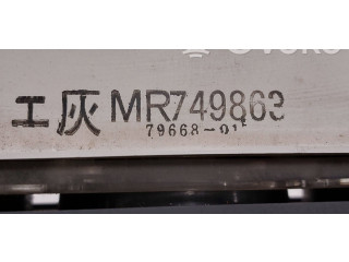 Дисплей MR749863, 7966801 Mitsubishi Pajero