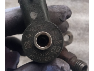 Форсунка 30750283    Volvo XC90   