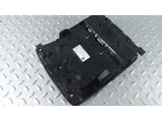 Фонарь освещения передних мест