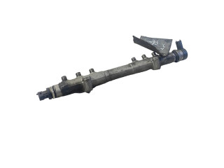 Топливная рампа 044215023, 0281002712   Volvo XC90  