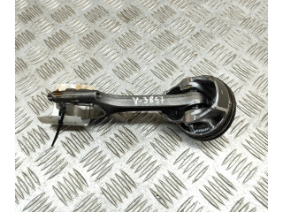 Поршень B 4204 T47 31401957, 32298424 Volvo XC40