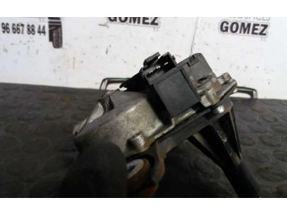 Моторчик заднего дворника 09225634    Opel Combo C