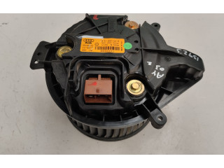 Вентилятор печки    8E1820021B   Audi A4 Allroad