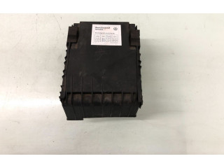 Блок предохранителей  1K0937132F, 1K0937132F   Volkswagen Touran II    