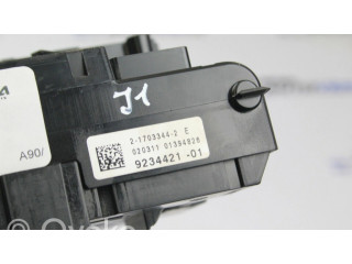 Pojistková skříňka 9234421 BMW 7 F01 F02 F03 F04 2010