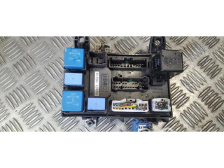 Блок предохранителей 911981C000 Hyundai Getz