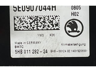 Блок управления климат-контролем 5E0907044H Skoda Octavia Mk3 (5E)