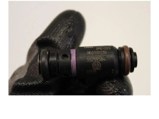 Форсунка 55259564    Jeep Renegade  55263842 