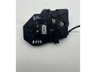 Zámek zadních dveří 2K0827426C Volkswagen Caddy 2008