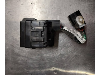 Блок предохранителей 8565A162, PHBA6V9627   Mitsubishi Outlander    