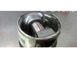  Поршень 9HXDV6ATED4   Peugeot Partner  