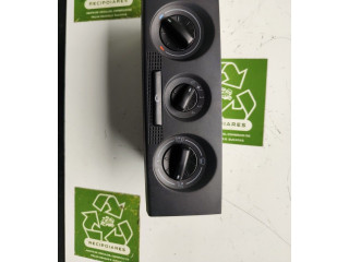 Блок управления климат-контролем 6Y0819045B Skoda Fabia Mk1 (6Y)