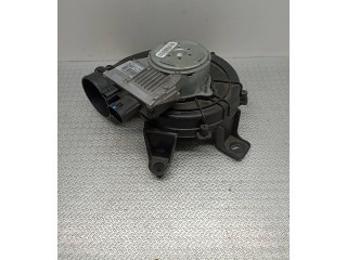 Вентилятор печки 290924880R, A4535000600 Renault Twingo III