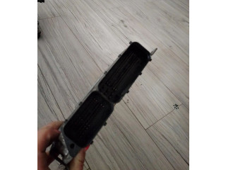 Блок управления двигателем Блок управления 0281011511   Alfa Romeo GT