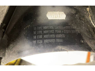 Руль Mitsubishi Carisma  2000 - 2004 года MR911924, MR911921      