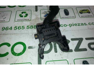 Ручка стеклоочистителей Audi A6 S6 C4 4A