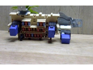 Pojistková skříňka 24382AX001, 24382AX001 Nissan Note (E11) 2007