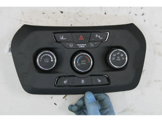 Блок управления климат-контролем    Jeep Renegade