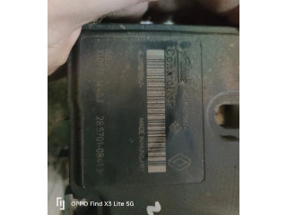 Блок АБС 8201078284, 8201078284 Renault Twingo II 2007 - 2014 года