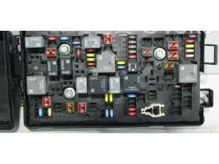 Pojistková skříňka 22760635, 10250735 Chevrolet Camaro 2012