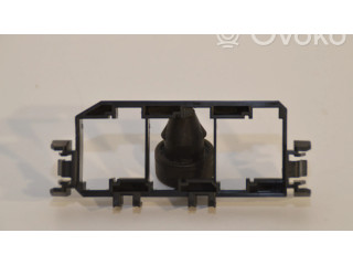 Другая деталь салона