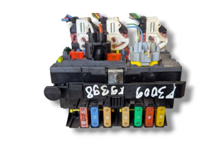 Pojistková skříňka Řídící jednotka BSM 9675877980   Peugeot 3008 I 2012