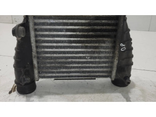 Интеркулер  8E0145806Q, 6021745   Audi A4 S4 B7 8E 8H 2.0