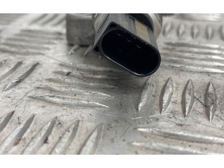 Топливная рампа 04L089, 04L089D   Audi A3 S3 8V  