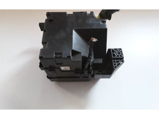 Блок предохранителей 8565A368, 8565A369 Mitsubishi L200