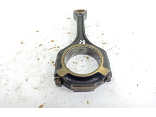 Шатун Mercedes-Benz R W251