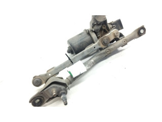 Моторчик дворников Peugeot 107